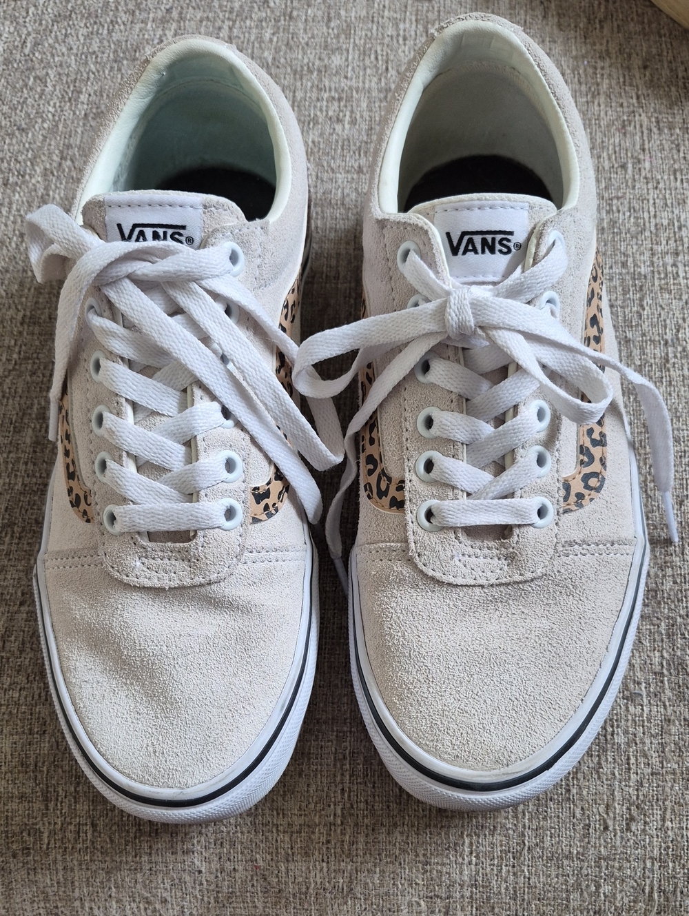 Vans Suede Leopard-Accent Low Top Sneakers - White/Tan